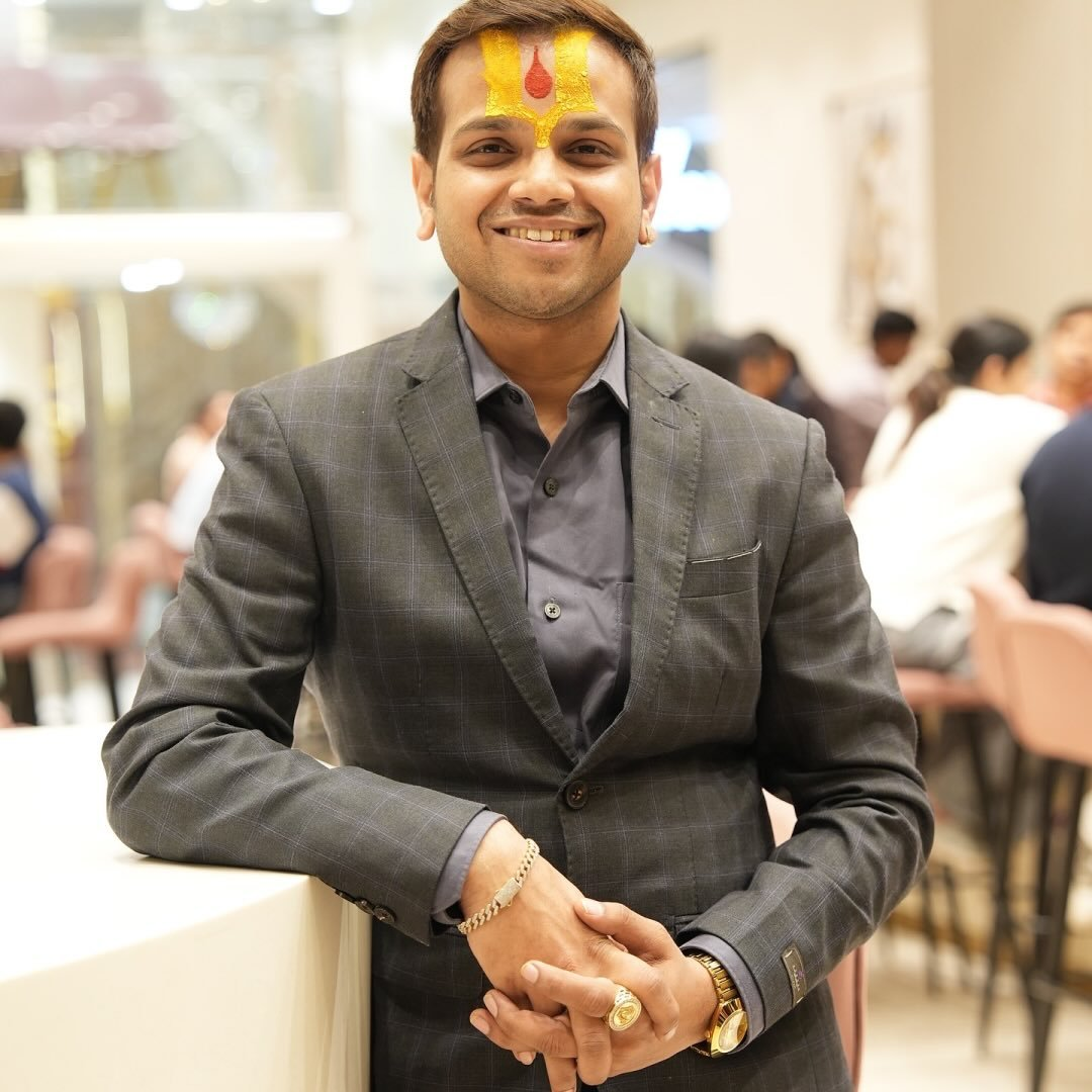Kartik Giri